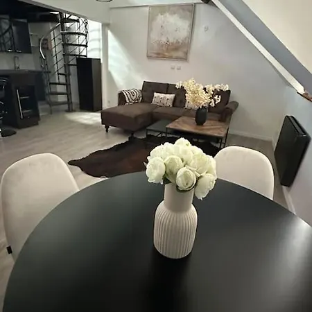 Premium House En Hypercentre - Parking Inclus Et A 7 Mins Rer A Apartment